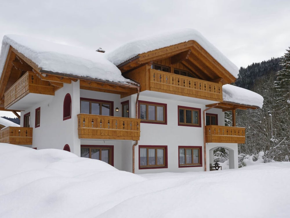 Schachen Comfortable Holiday Residence