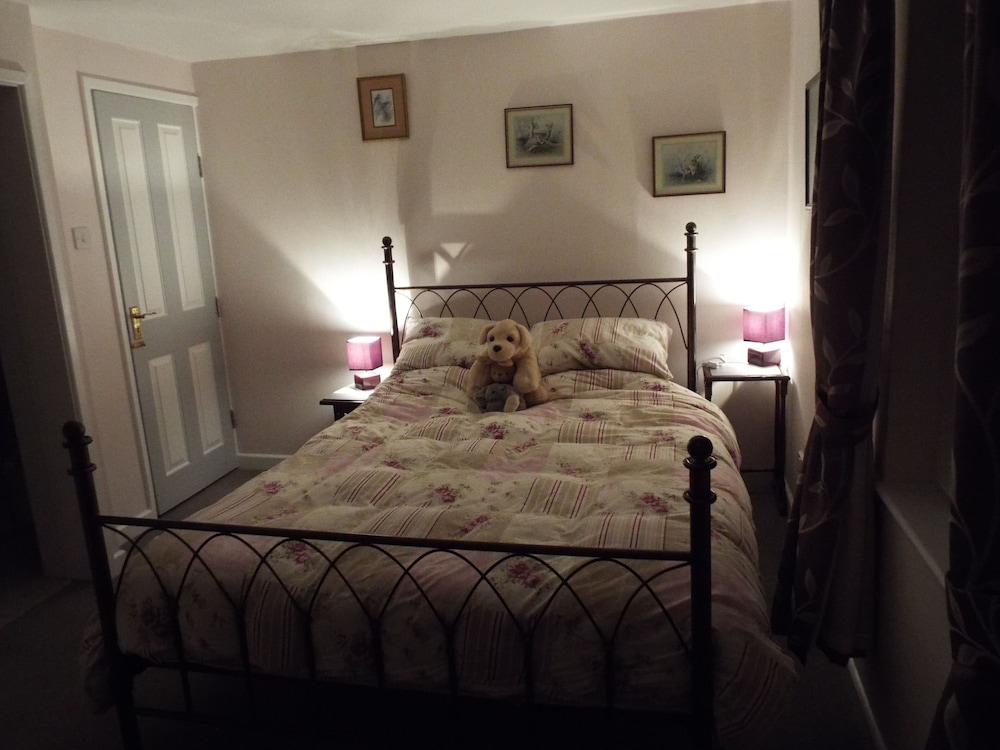 Meadowbrook Cottage B&B