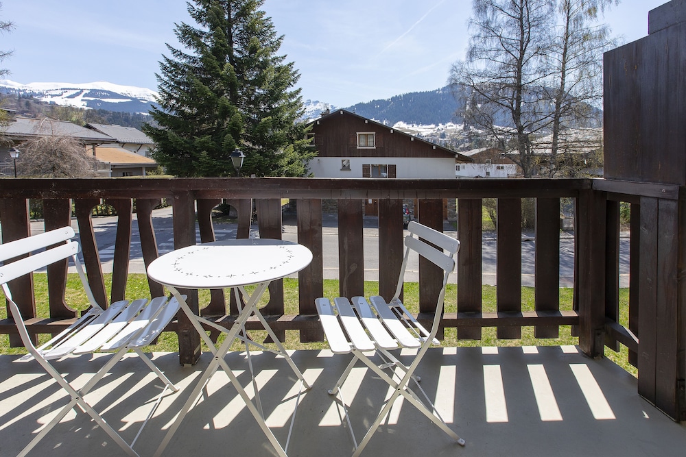 Chalet L'Attrape Coeur view 3
