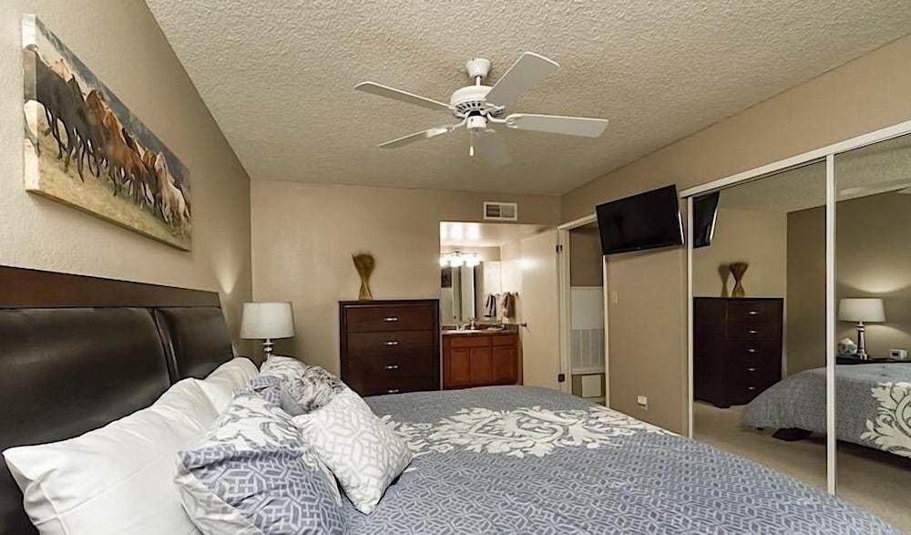 Endless Summer By Signature Vacation Rentals