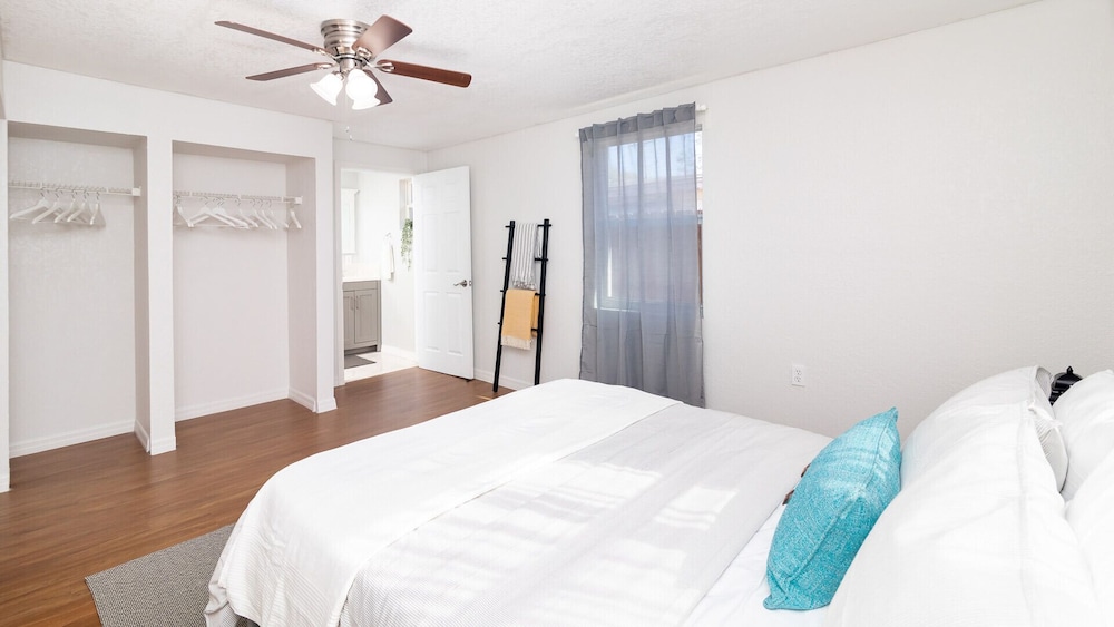 A Getaway on Walnut view 2