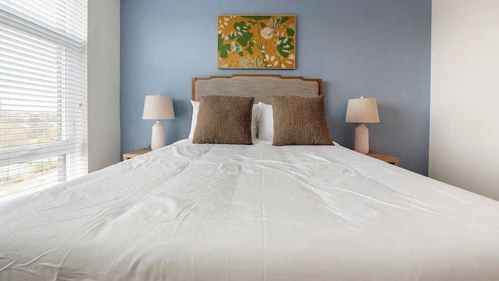 Landing Furnished Apartments - Alexandria