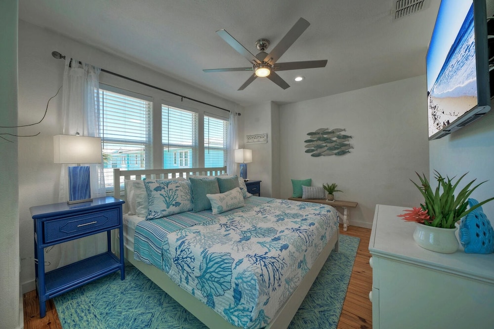 Daiquiri Daze by Avantstay Beach Fishing Pool