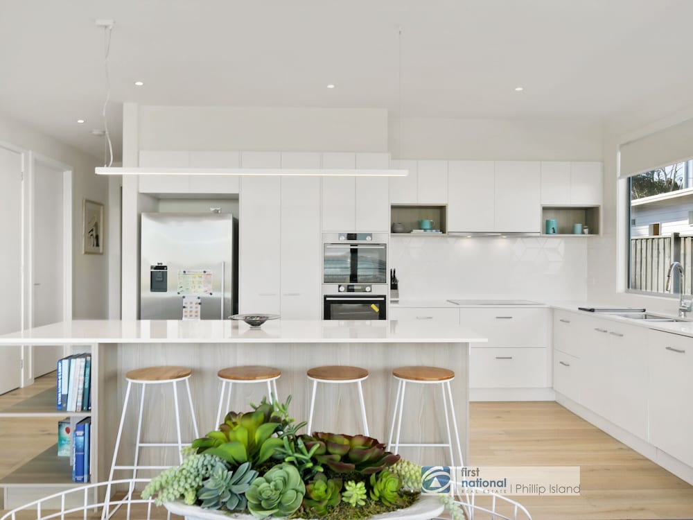 Pukeko Beach House view 5