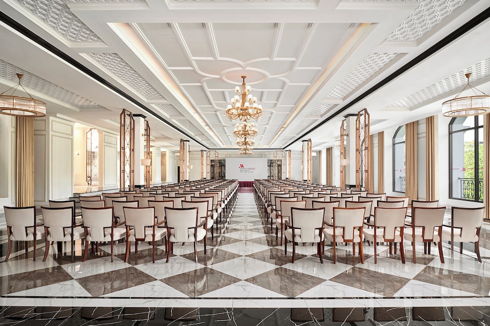 Luxury Marriot Resort & Spa - Nha Trang