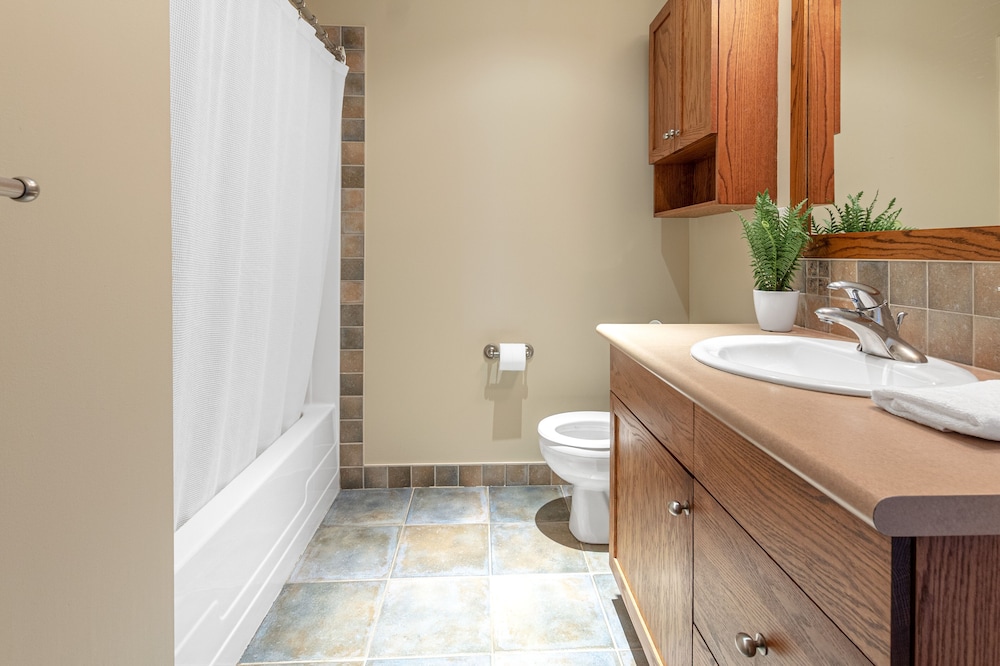 Rivergrass Condos
