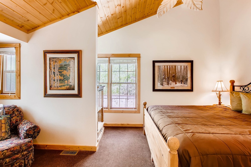 Estes Park Condos - Property Image 271