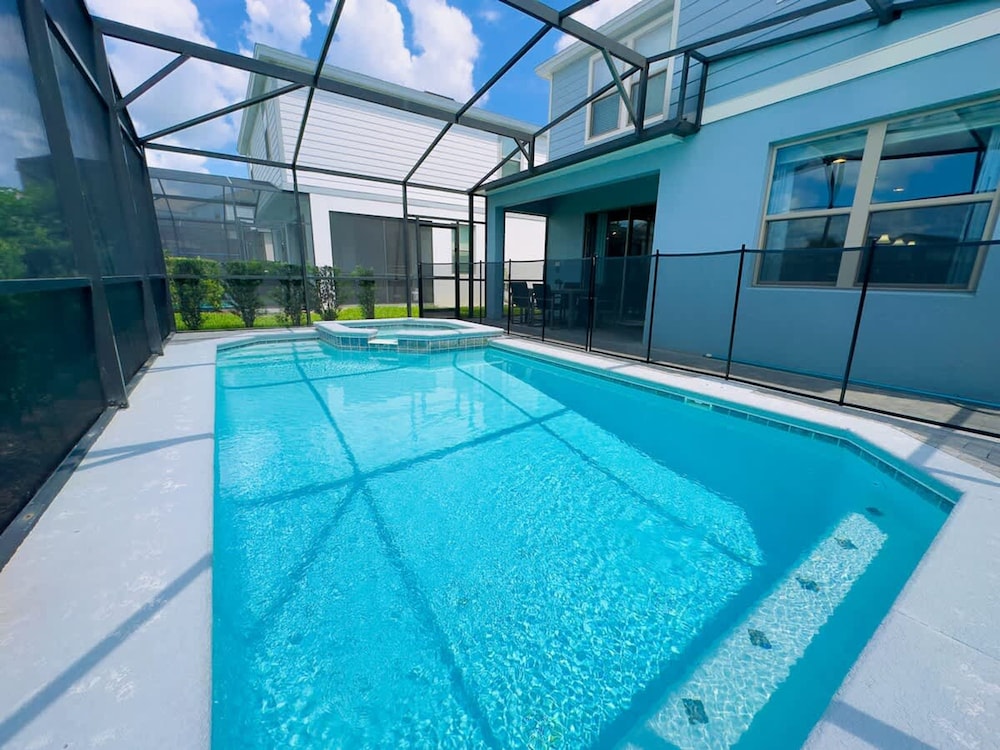 Villa Near Disney Themed Luxury 5Bd With Pool