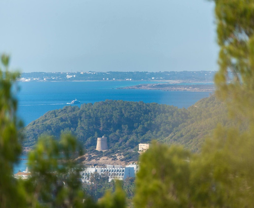 Appealing Villa Near Ibiza Town