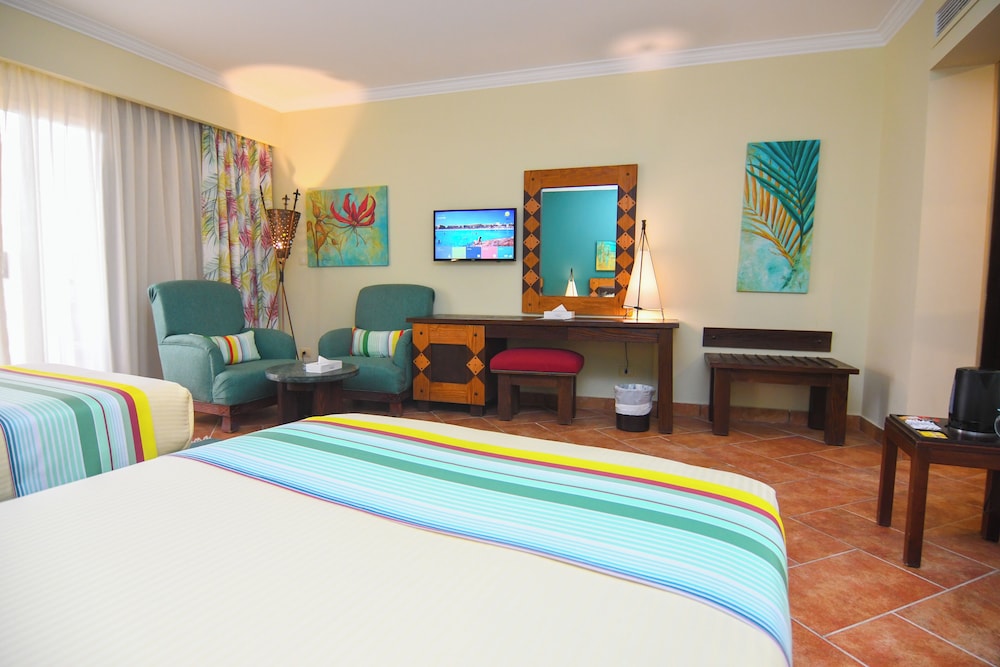 Carols Beau Rivage Hotel