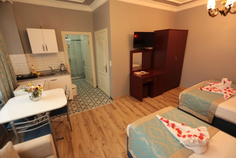 White Pearl Apart - Image 29