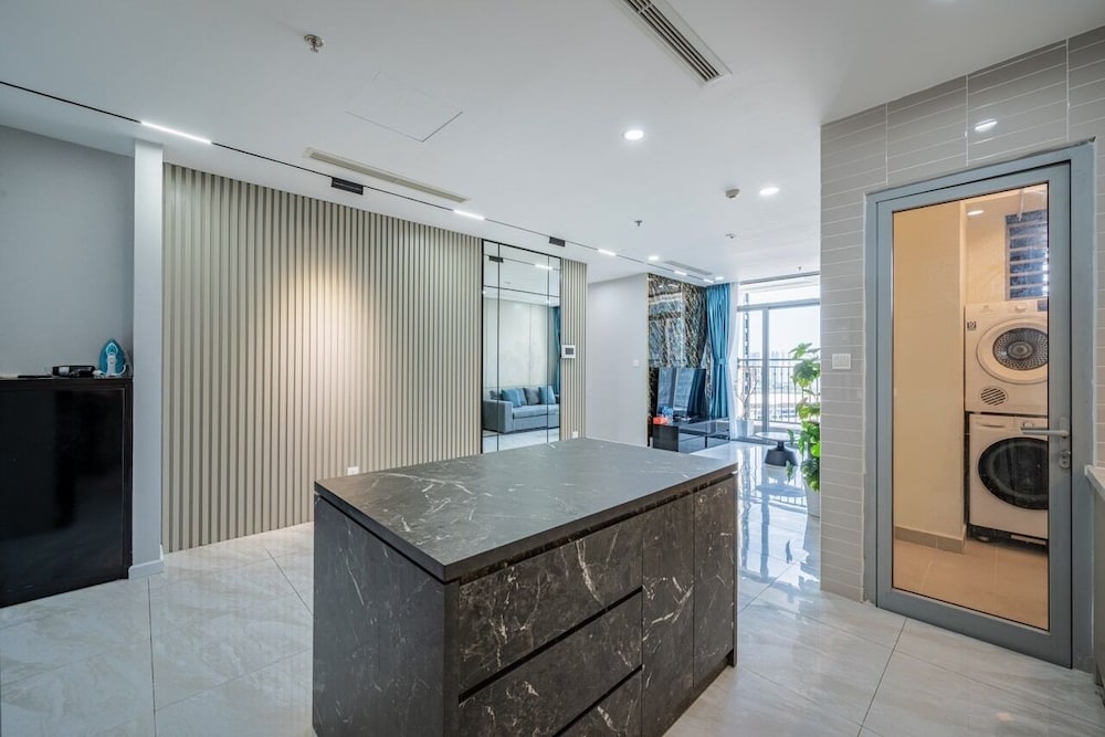 Wow! Homes by Christine - Vinhomes Luxury