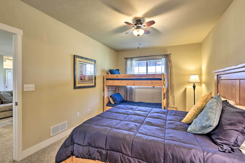 Deluxe Granby Ranch Hillside Home: Private Hot Tub
