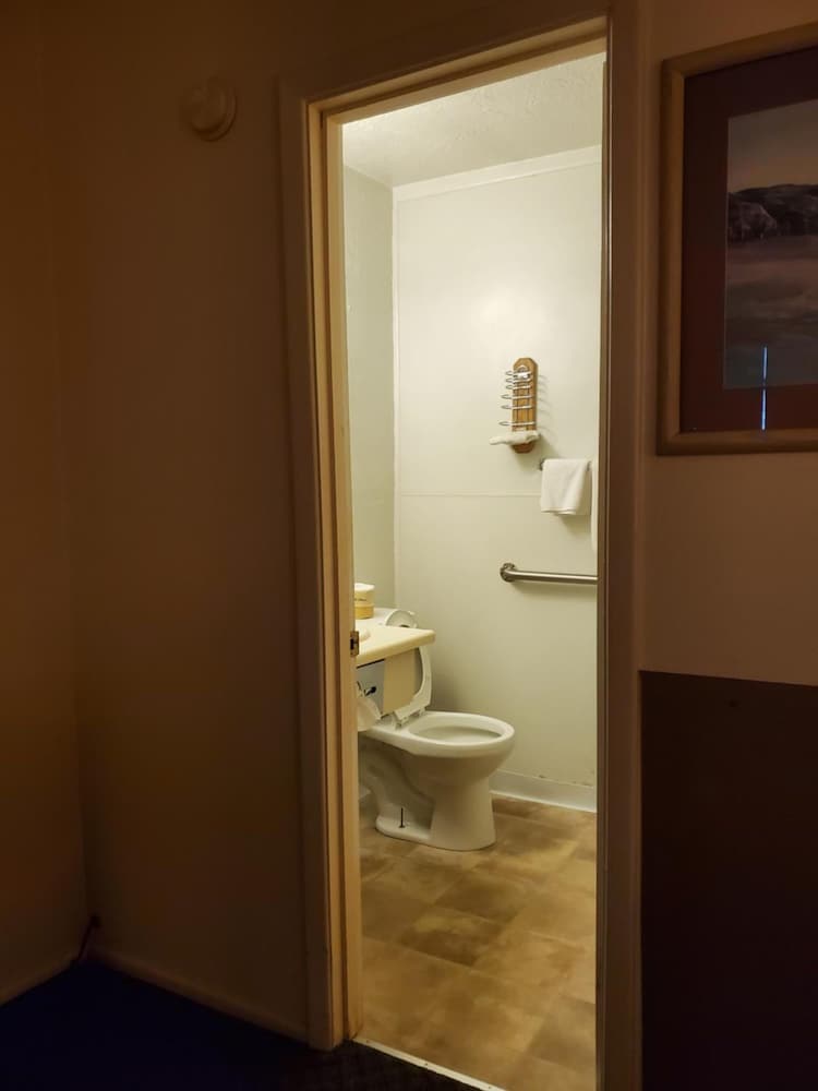 Grants Vacations - Sands Motel - Property Image 12