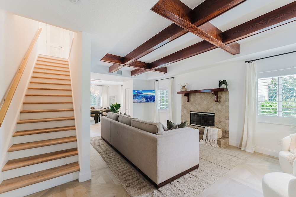 West Palm Oasis