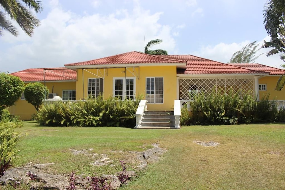 Villa Loyola