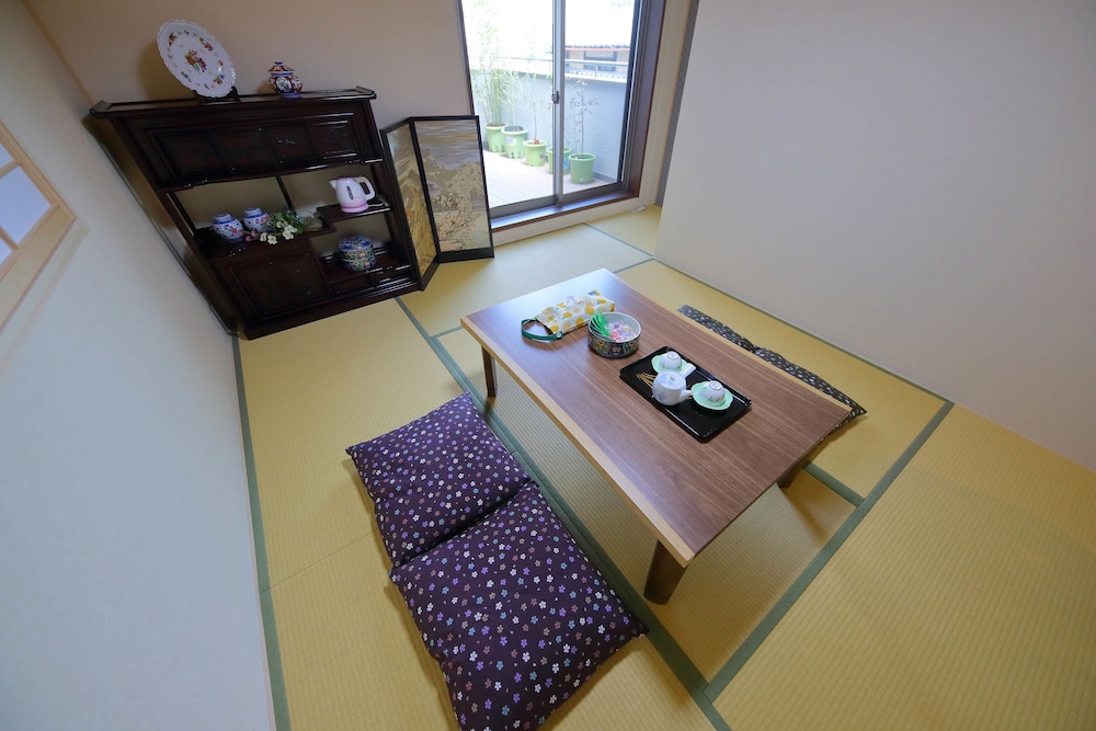 Japanese Style Ryokan Yuan