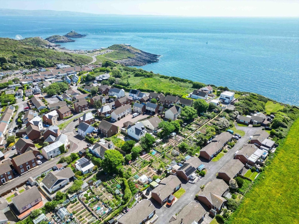 Cosy Cottage - 2 Bedroom Cottage - Mumbles