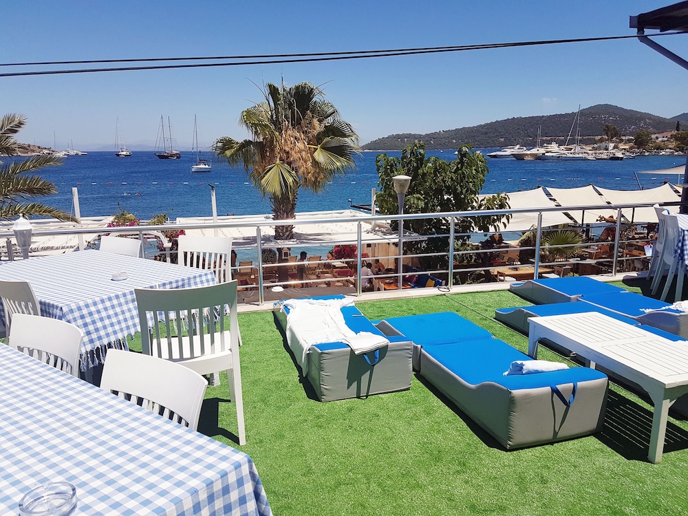 Knidos Otel - Image 12