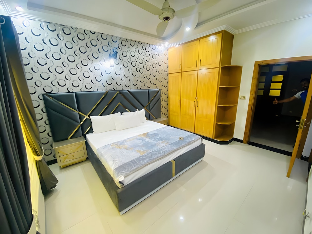 One Click 7 Guest House view 5