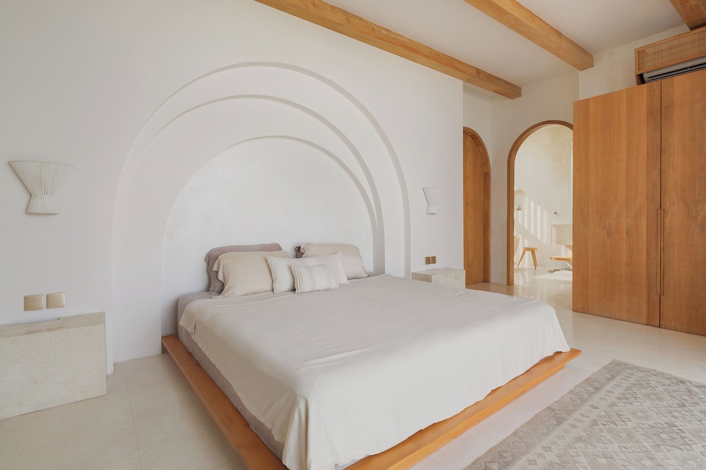 Flook Apartments Pererenan