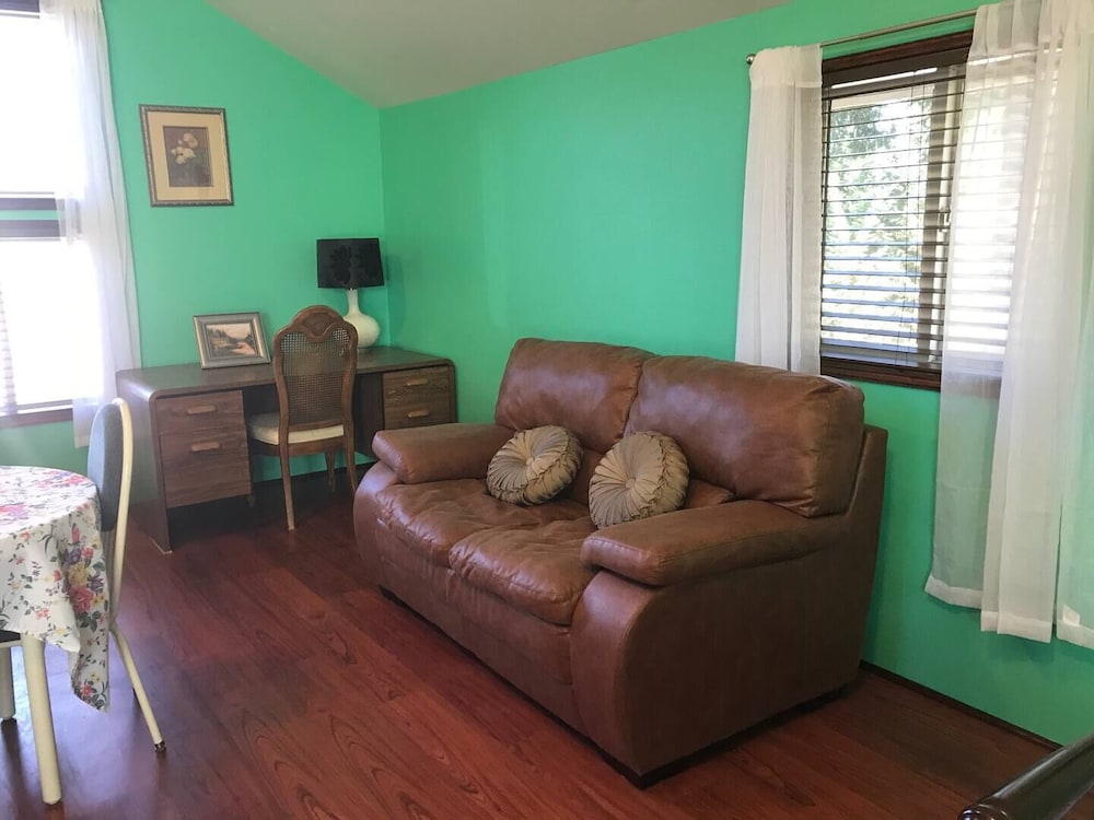 The Orchard Suite in Shady Cove