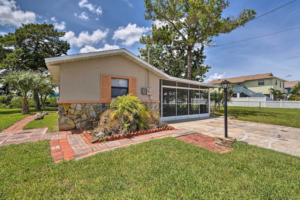 Waterfront Hernando Beach Home w/ Dock & Hot Tub! view 5