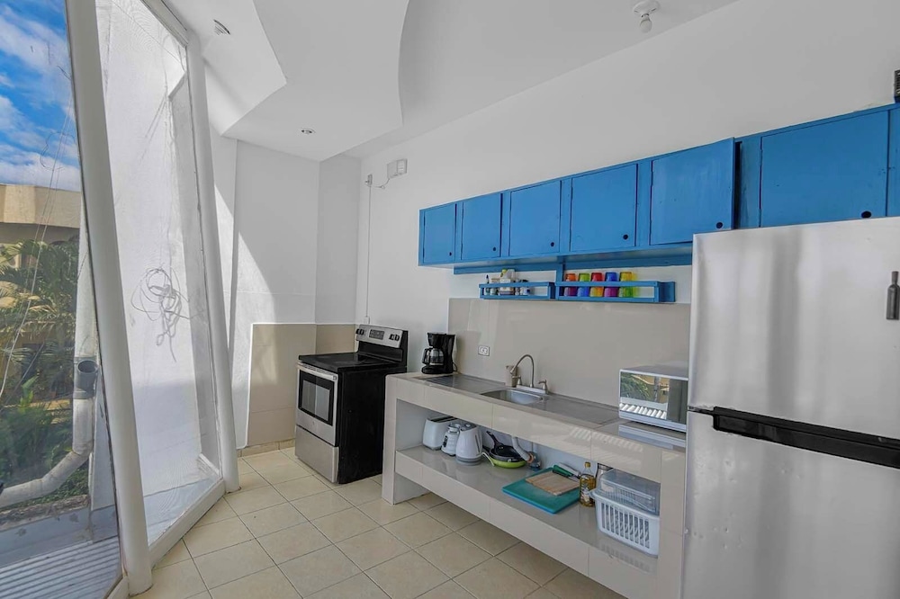 Surfo House