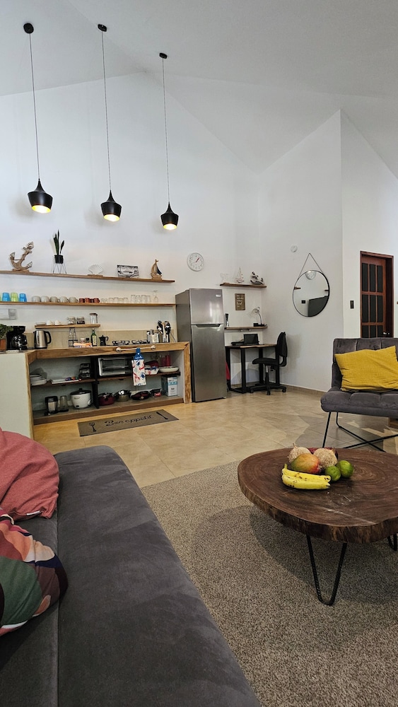 Zoa Villas - 2 minutes to the beach