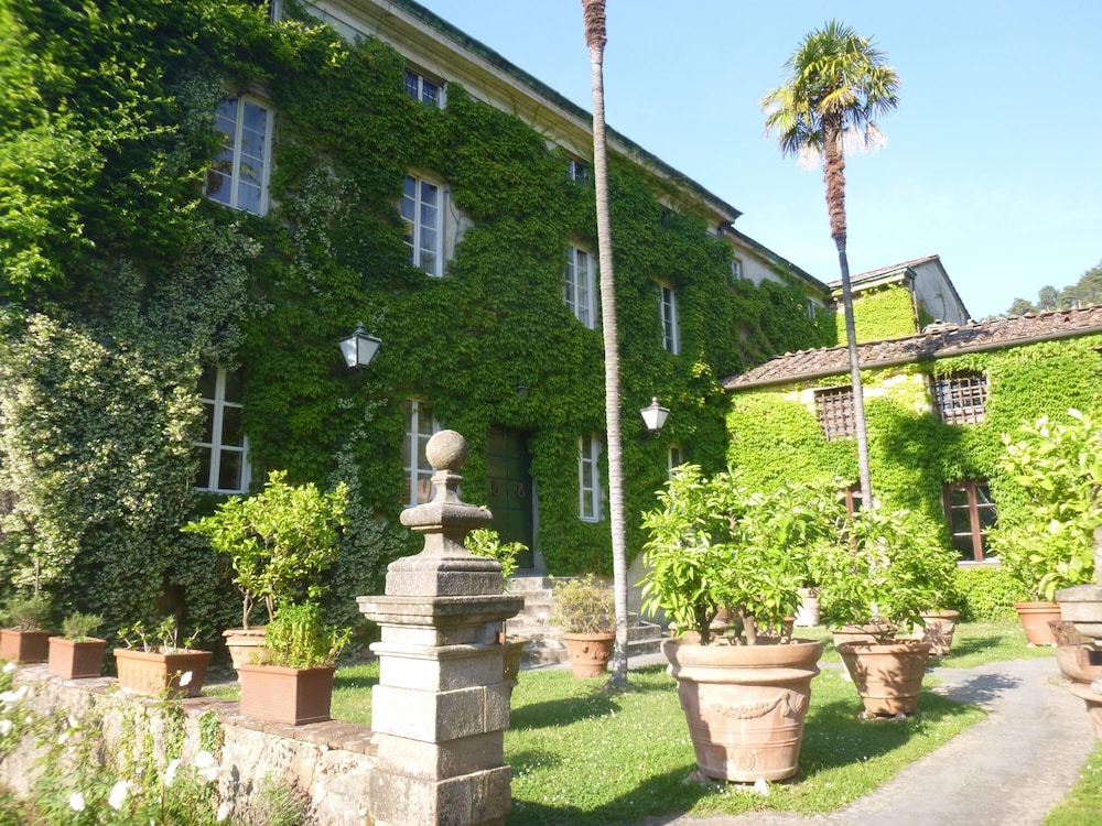 Photo 25