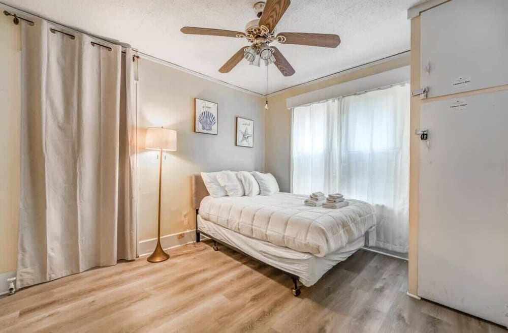 Garland Haven Hideaway Both Units