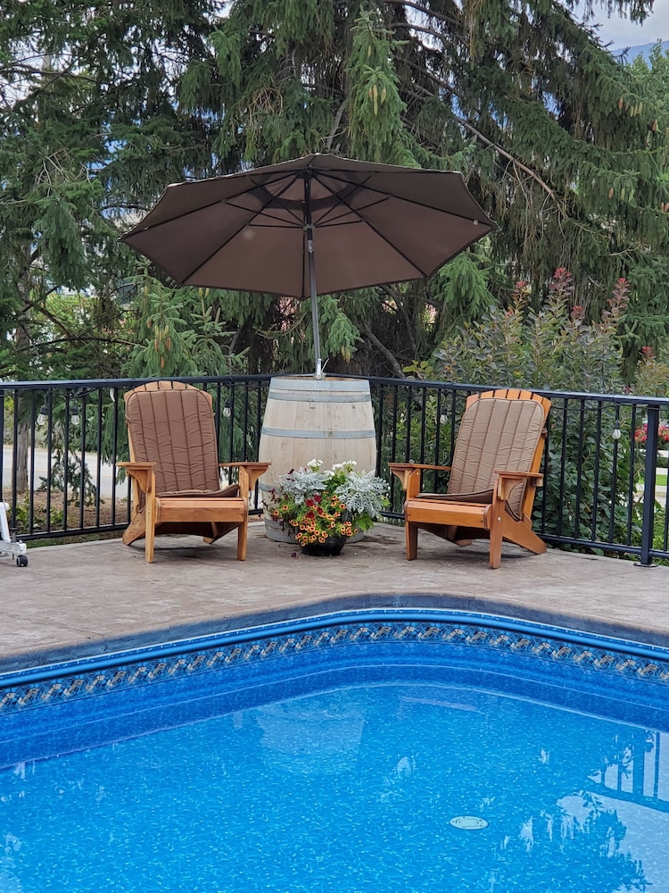 Uncorked Bed & Breakfast