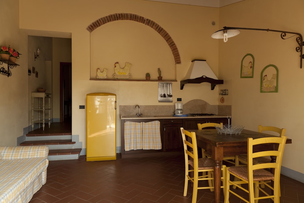 Agriturismo FATTORIA ROZZALUPI