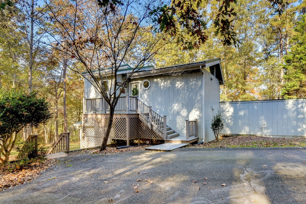 Waterfront Martin Home w/ Fire Pit & Large Deck