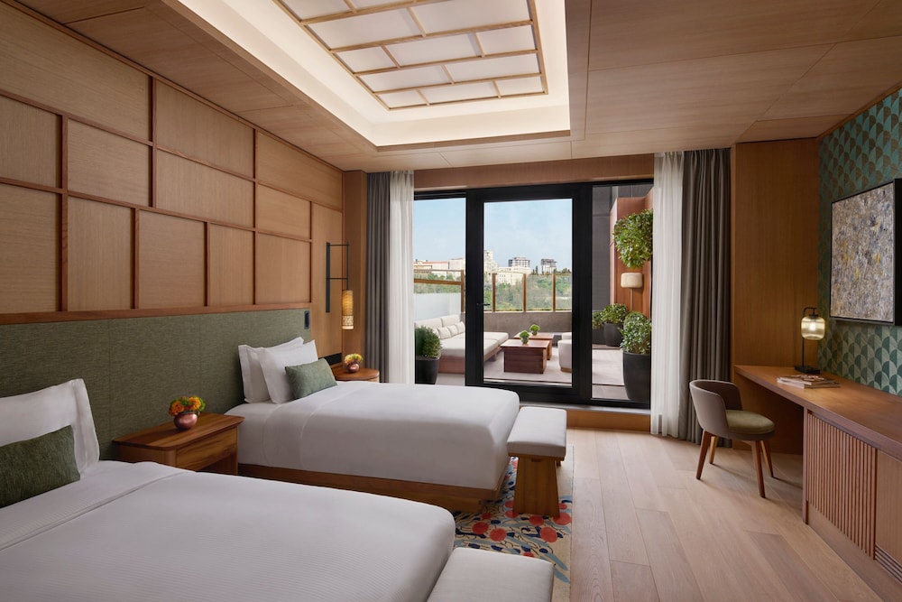 The Ritz-Carlton, İstanbul - Image 13