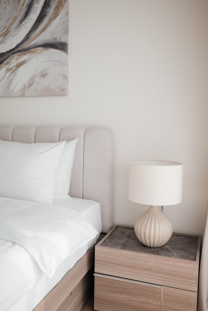 Luxe 2BR AT 1 Residences Wasl Near Metro Station