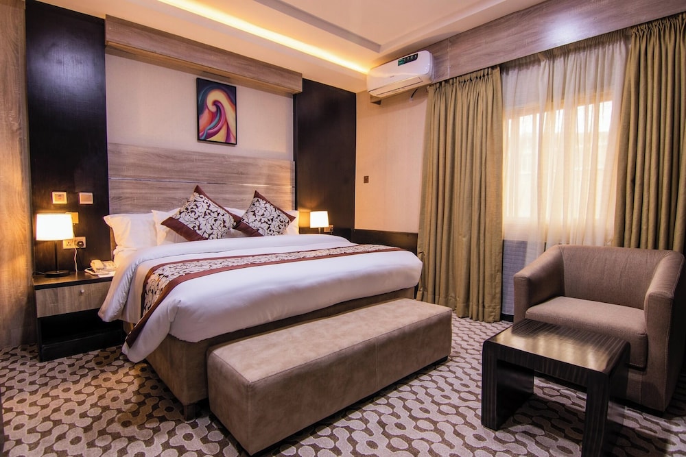 All Smiles Luxury Apartment