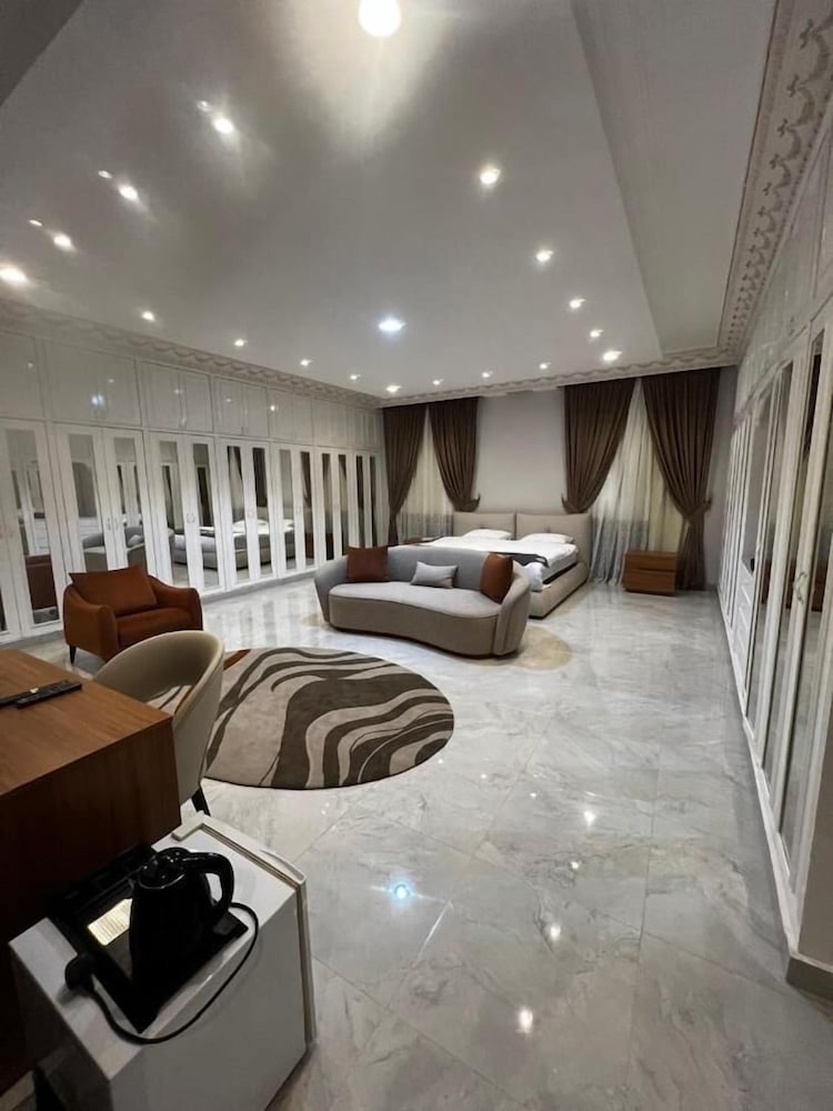 Eqamh VIP