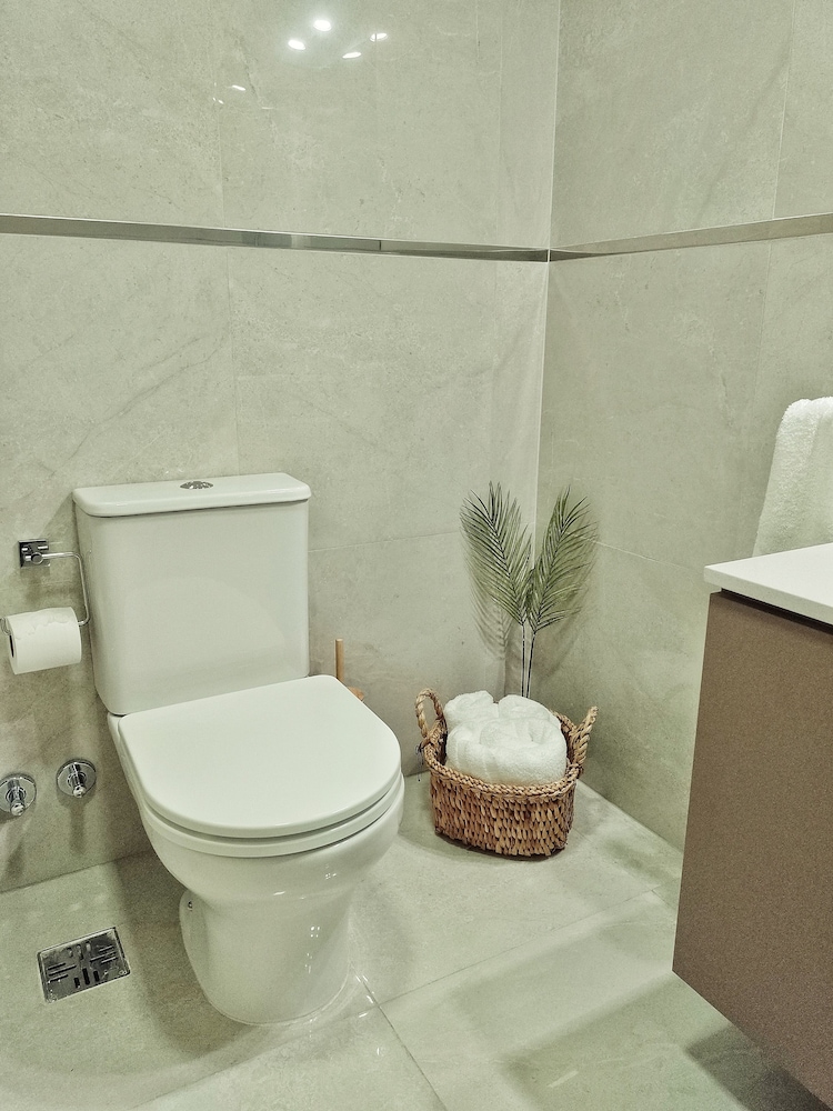 Ayres Suites Moreno
