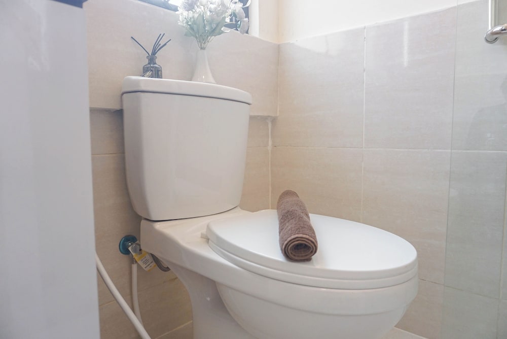 Warm And Modern Style 2Br At Meikarta Apartment