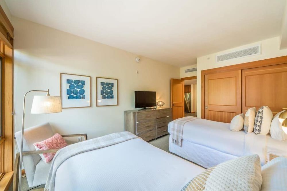 Luxury Ski in, Ski out 2 Bedroom Colorado Resort Vacation Rental in the Heart of Snowmass Base Village view 2