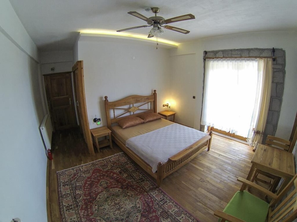 Farmidaya Biotel