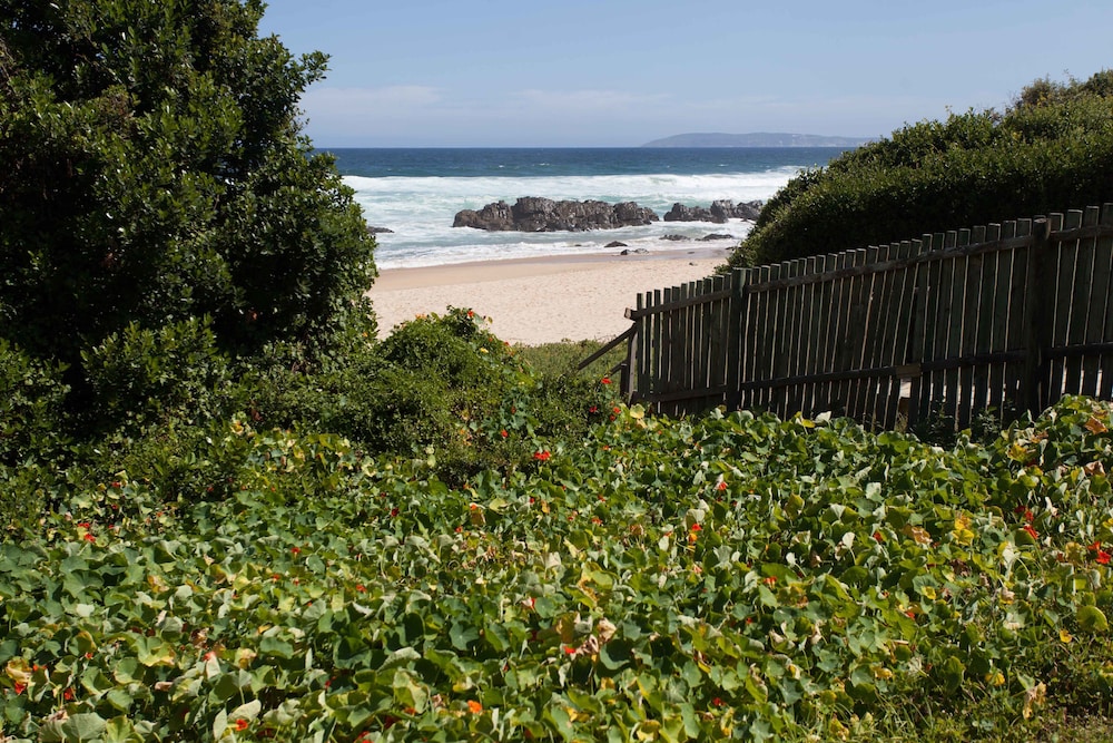 ArchRock Resort - Image 4