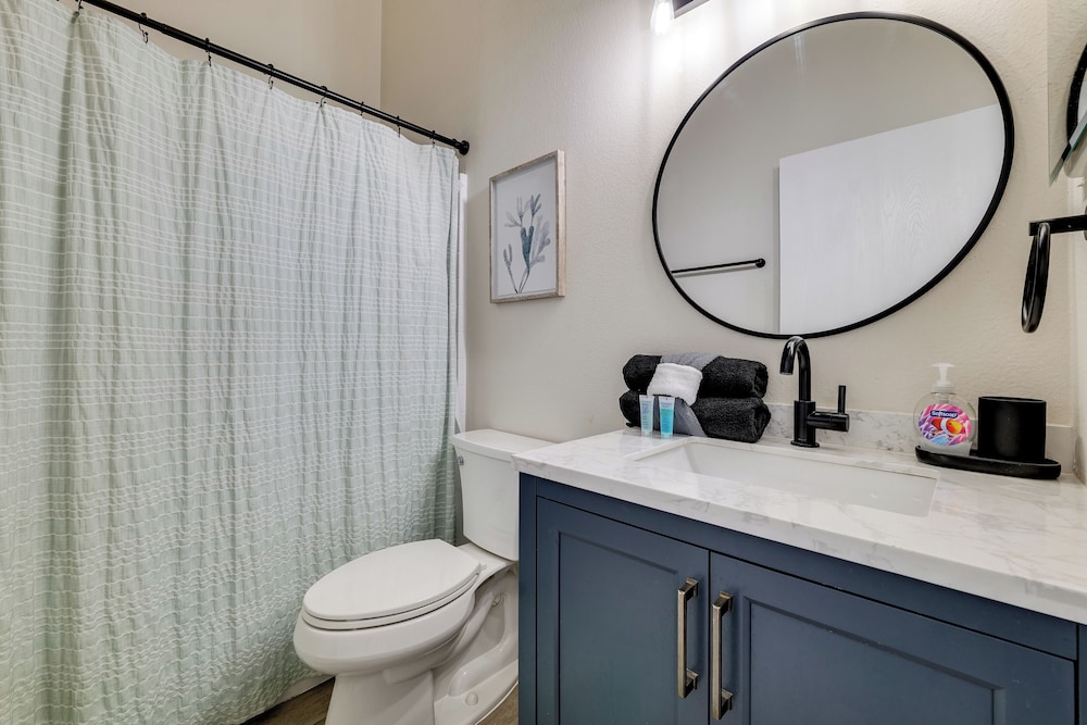 Pool & Game Room: Pet-friendly Gem in Davenport