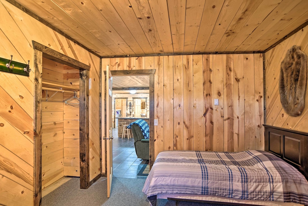 Rural Powersville Retreat w/ Lake Access & Porch!