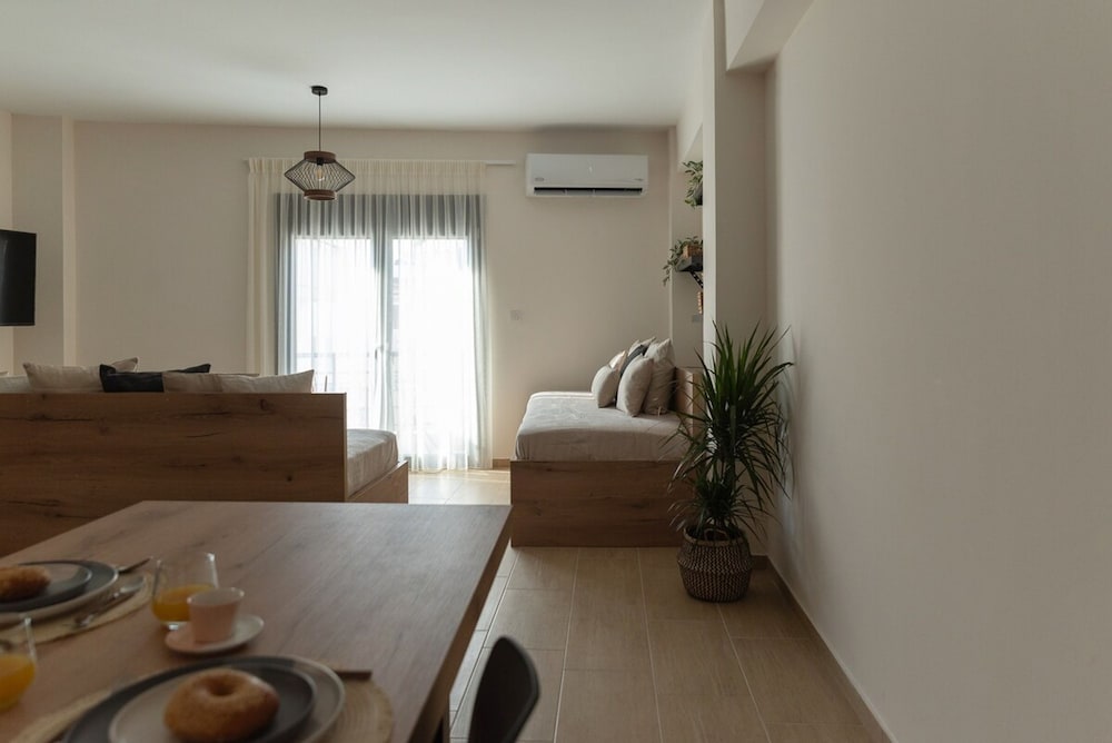 Saint Matthew Central Apartment by Senaon