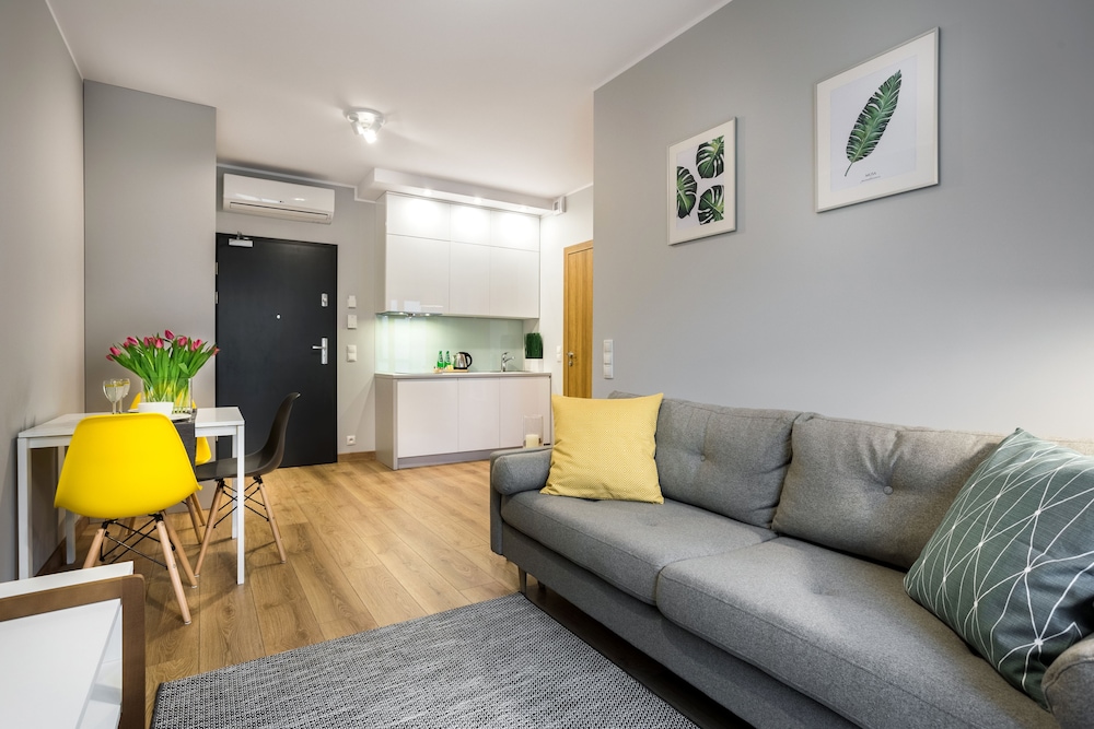 UNIC Apartments Dominikańska