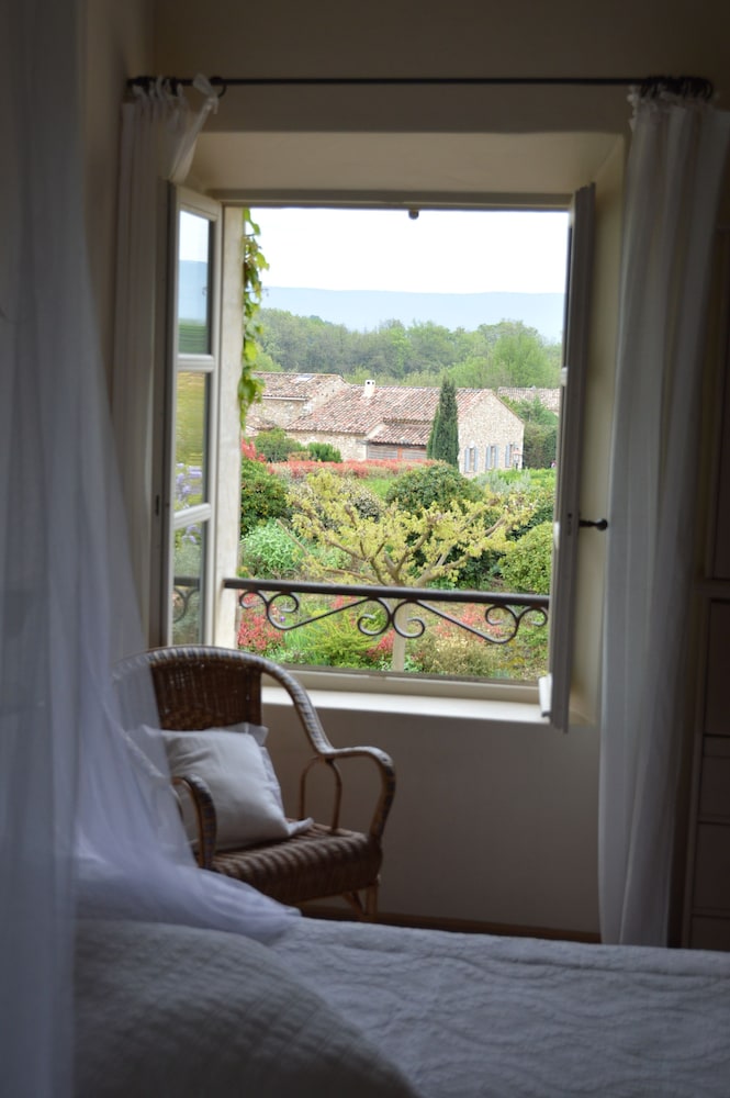 Le Mas des Etoiles - Luberon B&B