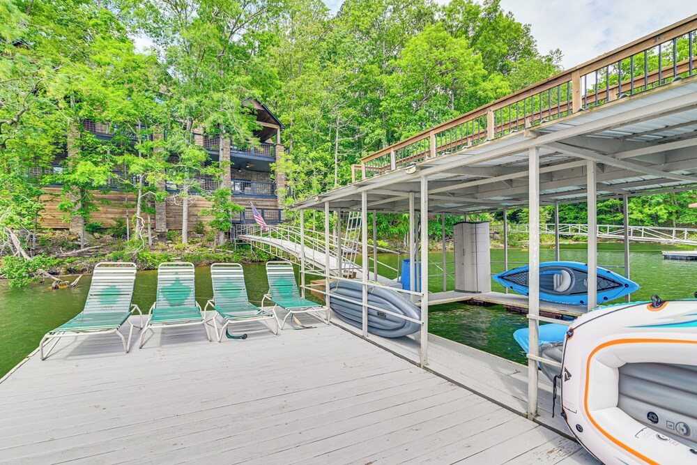 Upscale Getaway on Smith Lake w/ Boat Dock