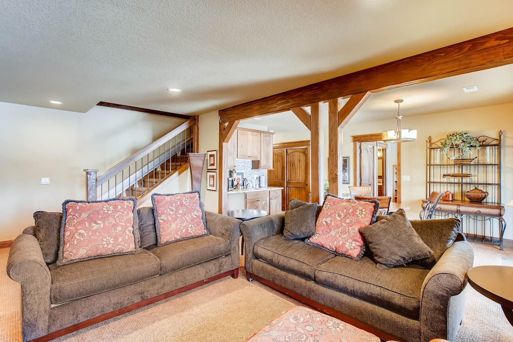 Estes Park Condos - Property Image 64